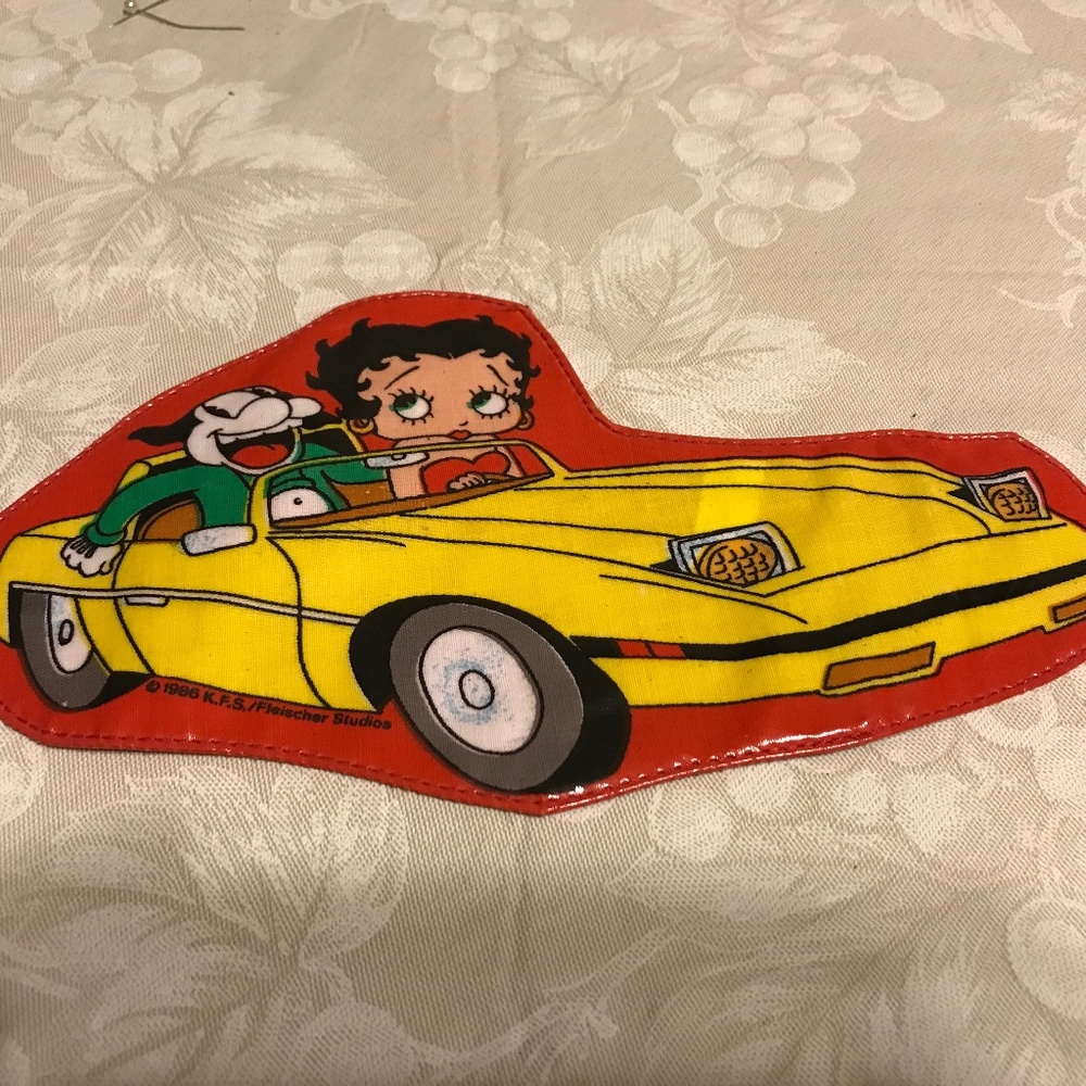 ❤️1986 BETTY BOOP VINTAGE ZIPPERED CASE FOR PENCILS, MAKEUP OR WHATEVER YOU LIKE